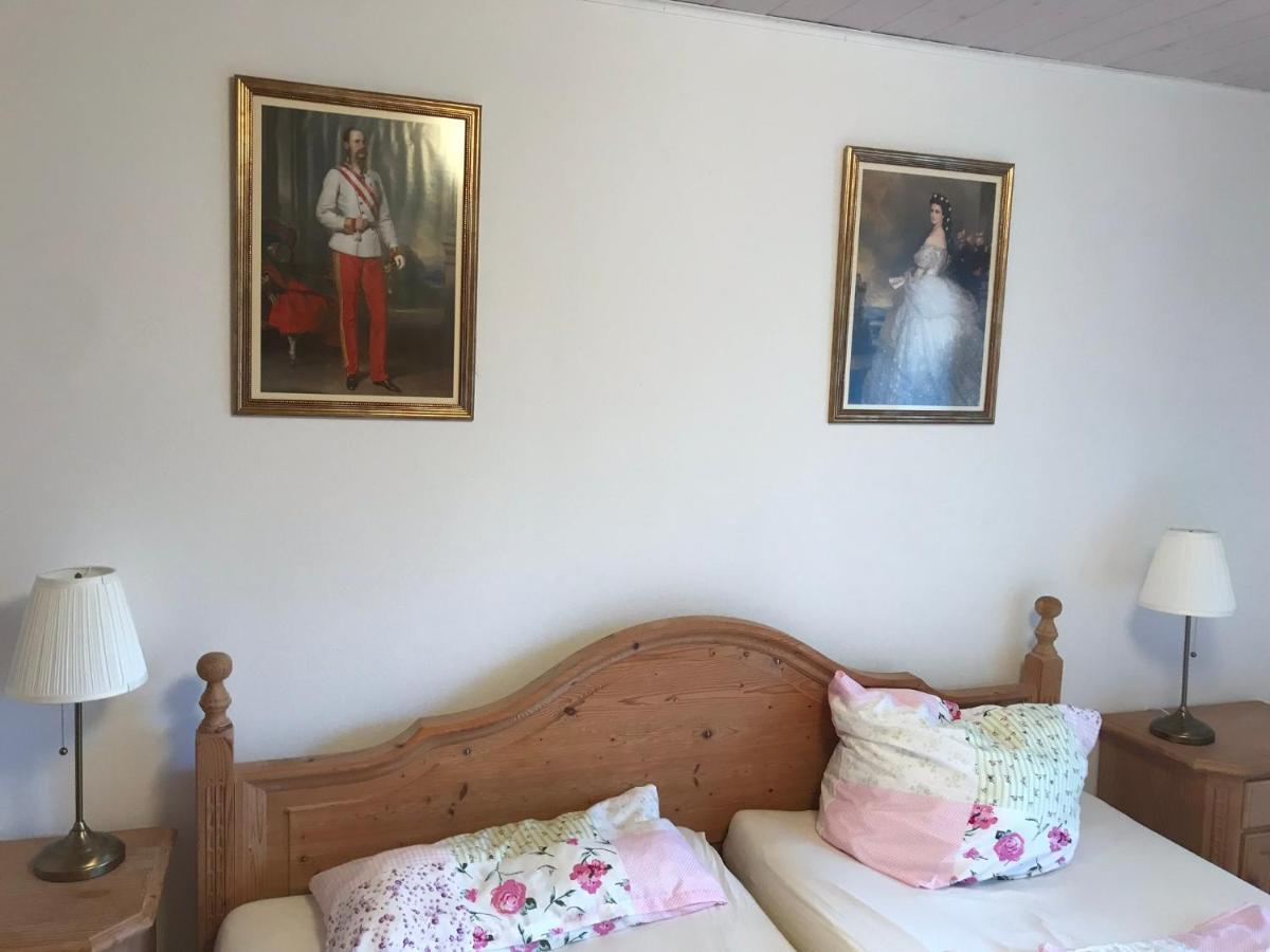 Cosy Apartment Bad Ischl In Quiet Residential Area - Newly Renovated Esterno foto