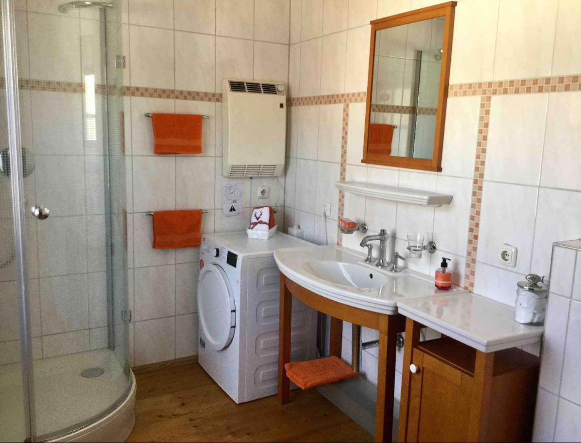 Cosy Apartment Bad Ischl In Quiet Residential Area - Newly Renovated Esterno foto